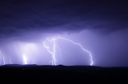 flash 1455285 1920