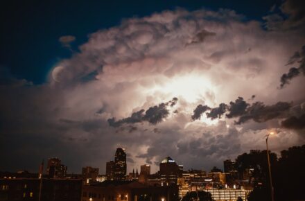 javier quiroga rOOplkgbFcs unsplash