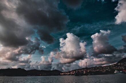 abdullah oguk QEaV4J7U41Q unsplash