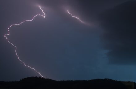 lightning 2594545 1920